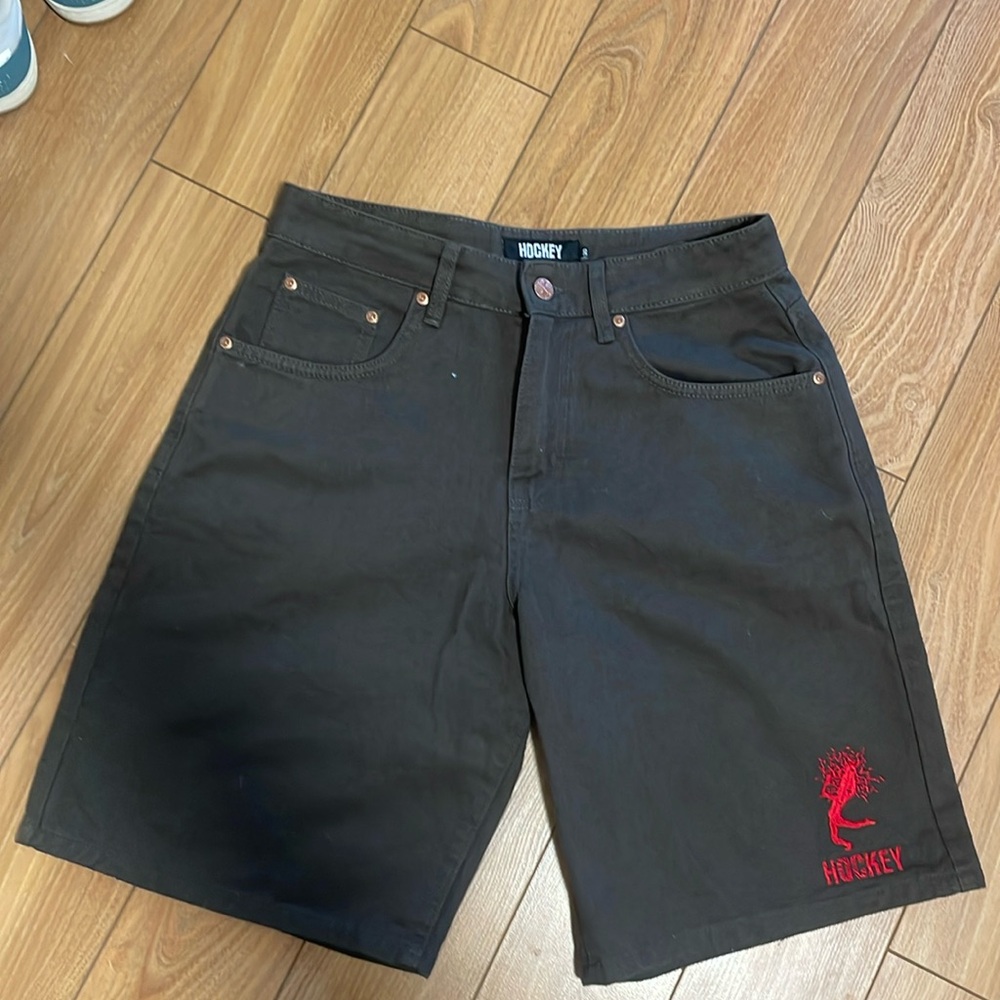 BRAND NEW HOCKEY SKATEBOARDS SHORTS